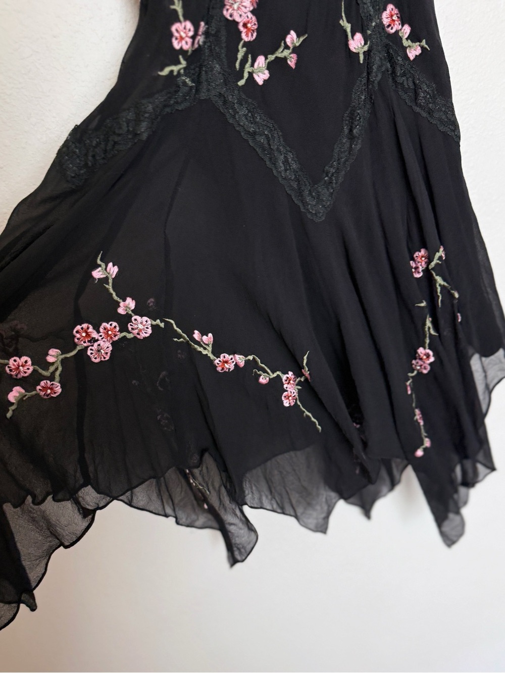 Vintage Y2K Sue Wong 100% Silk Embroidered Fairy Hem Dress Sz 2 - Picture 6 of 13